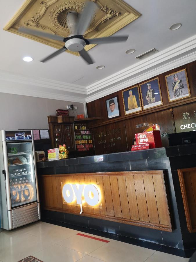 Nice Stay Hotel Рауб Екстериор снимка