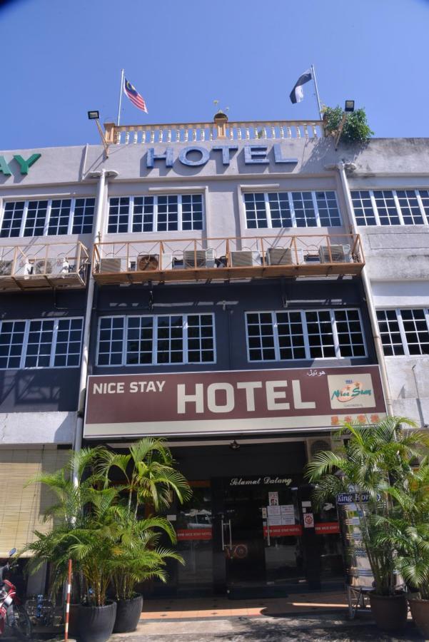 Nice Stay Hotel Рауб Екстериор снимка